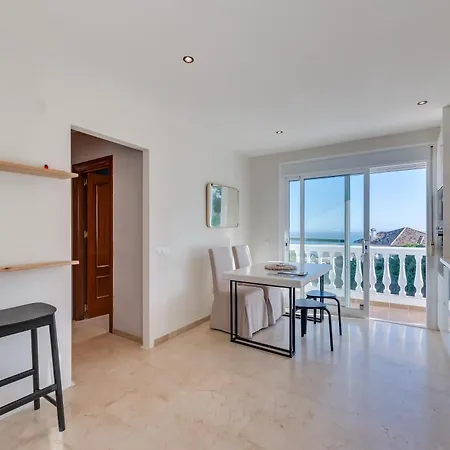 With Sea Views & Heated Pool Holiday home