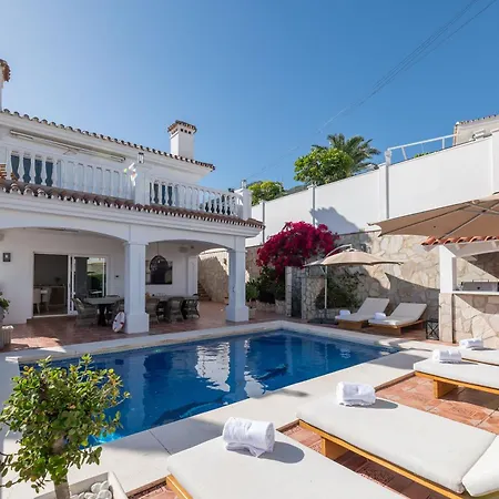 With Sea Views & Heated Pool Benalmadena