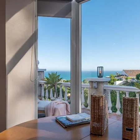 With Sea Views & Heated Pool Holiday home